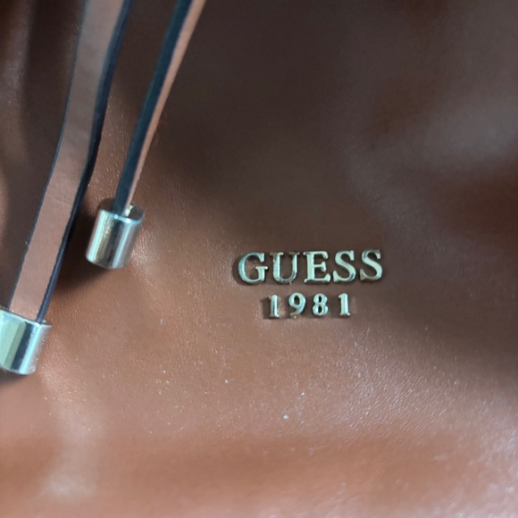Guess Drawstring Bucket Bag Brown - Picture 3 of 14